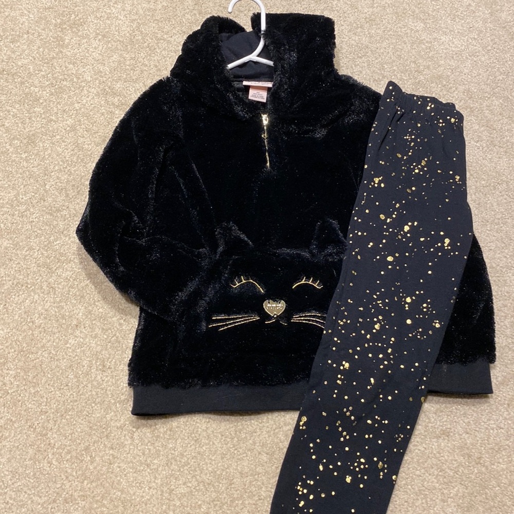 Minky Feel Black and Gold Juicy Couture Hoodie and Matching Leggings size 6x